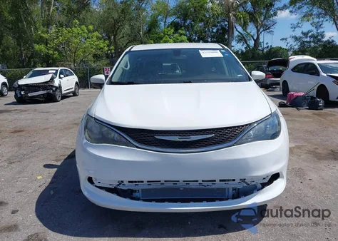 2017 Chrysler Pacifica Touring z USA, uszkodzony, nr VIN 2C4RC1DG6HR831175